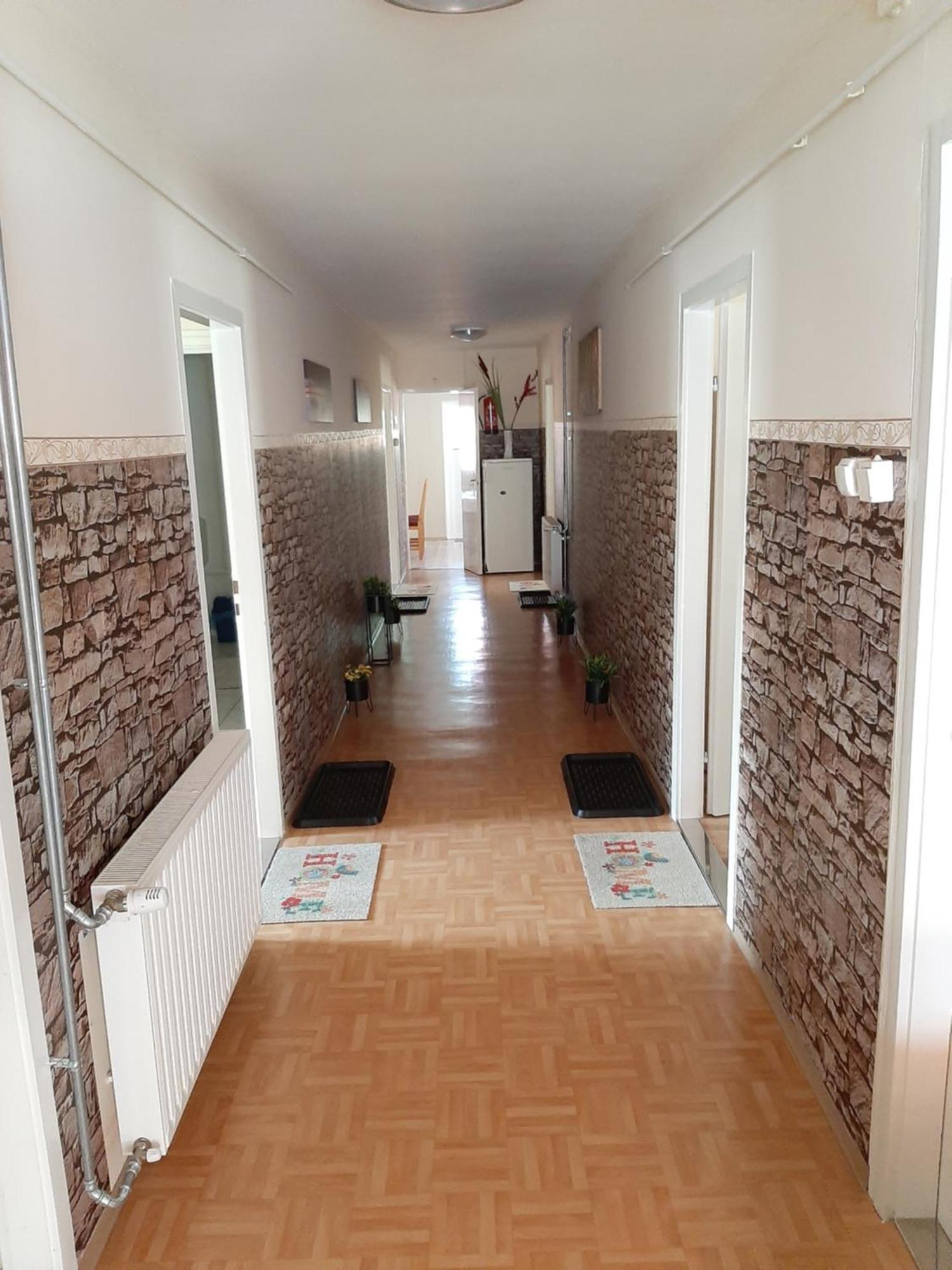 Váradi Apartman Hotel Abádszalók Bagian luar foto